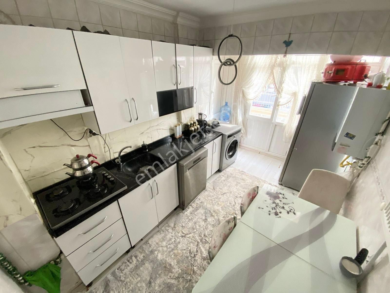 Akşemsettin Mh. 3+1 Ara Kat Bağımsız Ön Cephe Krediye Uygun Full Yapılı Satılık Daire!