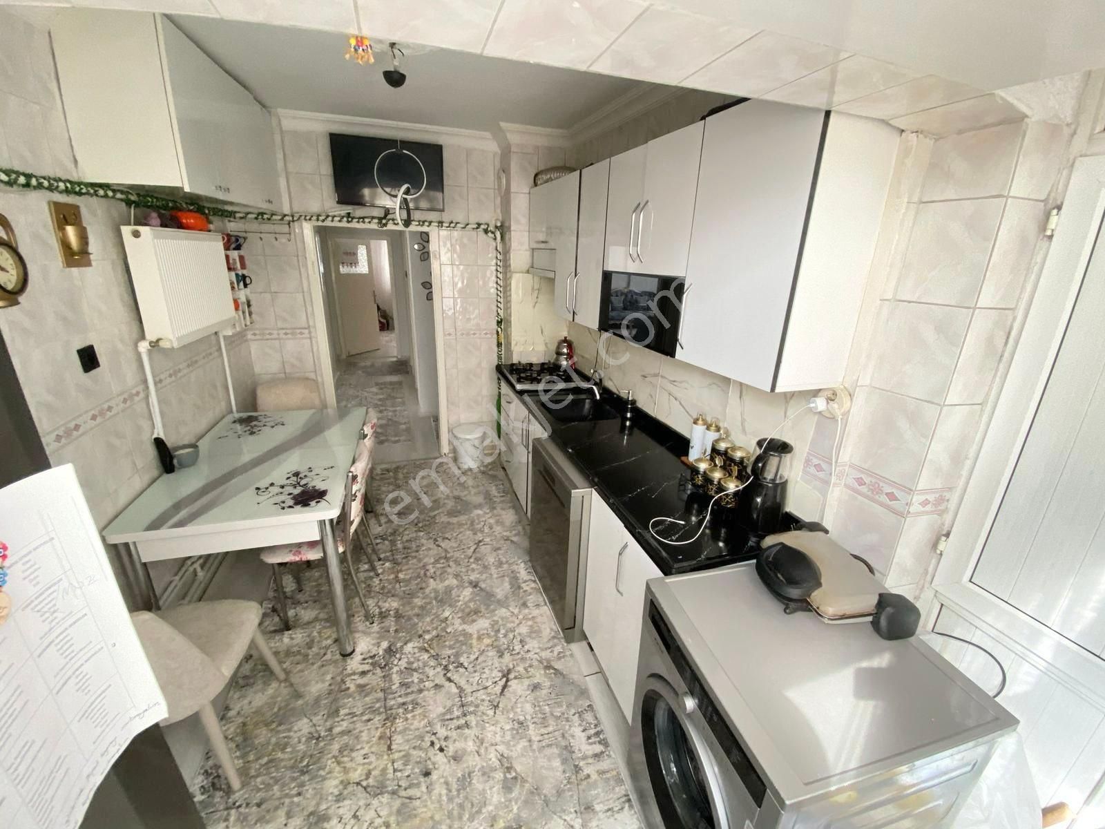 Akşemsettin Mh. 3+1 Ara Kat Bağımsız Ön Cephe Krediye Uygun Full Yapılı Satılık Daire! - Görsel 4