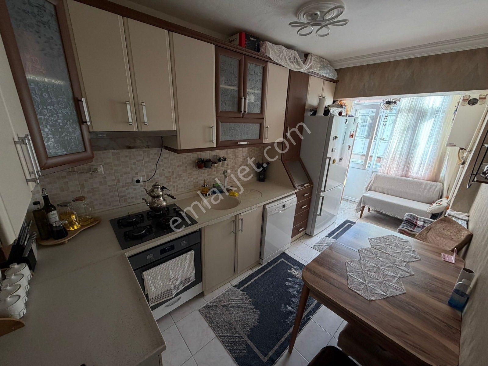 İstasyon Mh. 3+1 Cadde Üstü Ara Kat Bağımsız Krediye Uygun Full Yapılı Daire! - Görsel 31