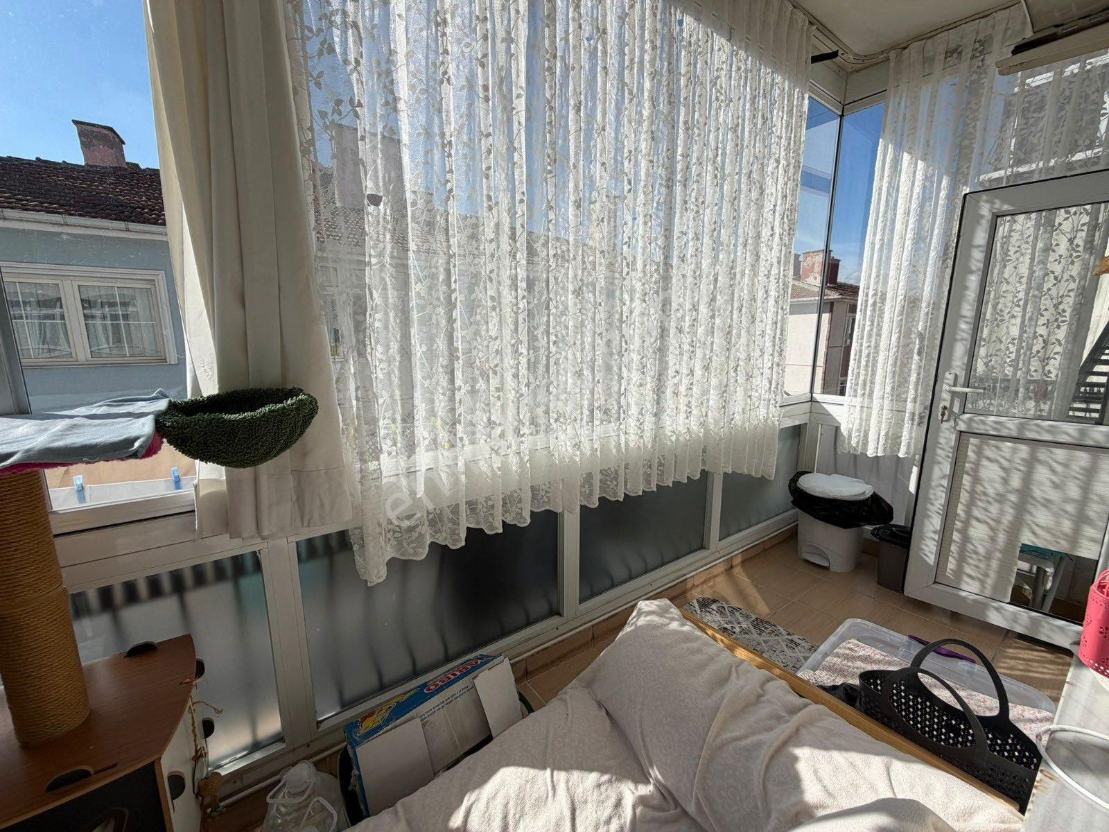 İstasyon Mh. 3+1 Cadde Üstü Ara Kat Bağımsız Krediye Uygun Full Yapılı Daire! - Görsel 12