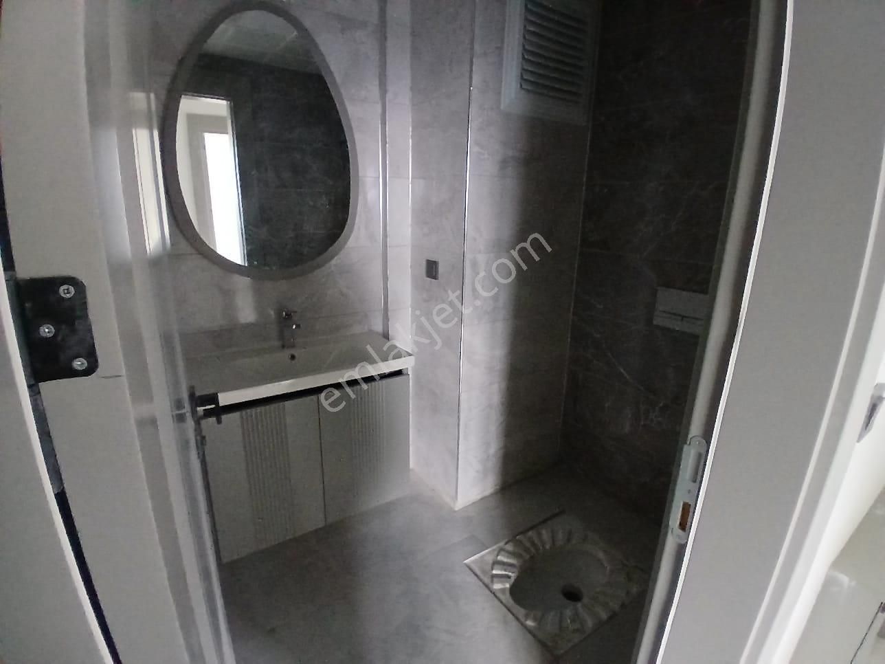 Akçay Emlak'tan Akşehir Yarenler Mahallesinde Garajlı Ara Kat Sıfır Satılık 3+1 Daire - Görsel 35