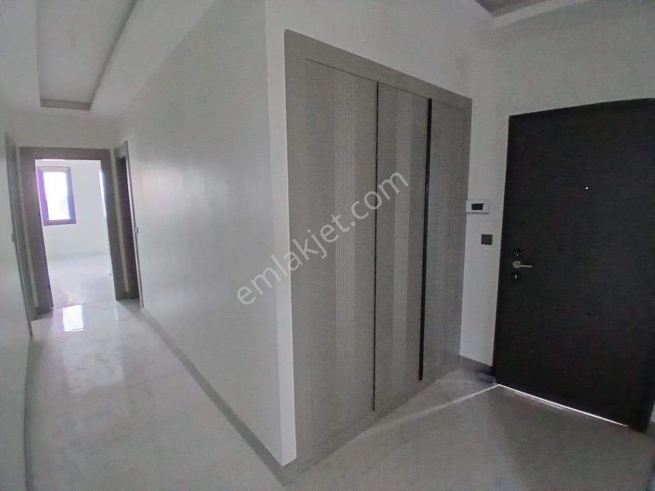 Akçay Emlak'tan Akşehir Yarenler Mahallesinde Garajlı Ara Kat Sıfır Satılık 3+1 Daire - Görsel 28