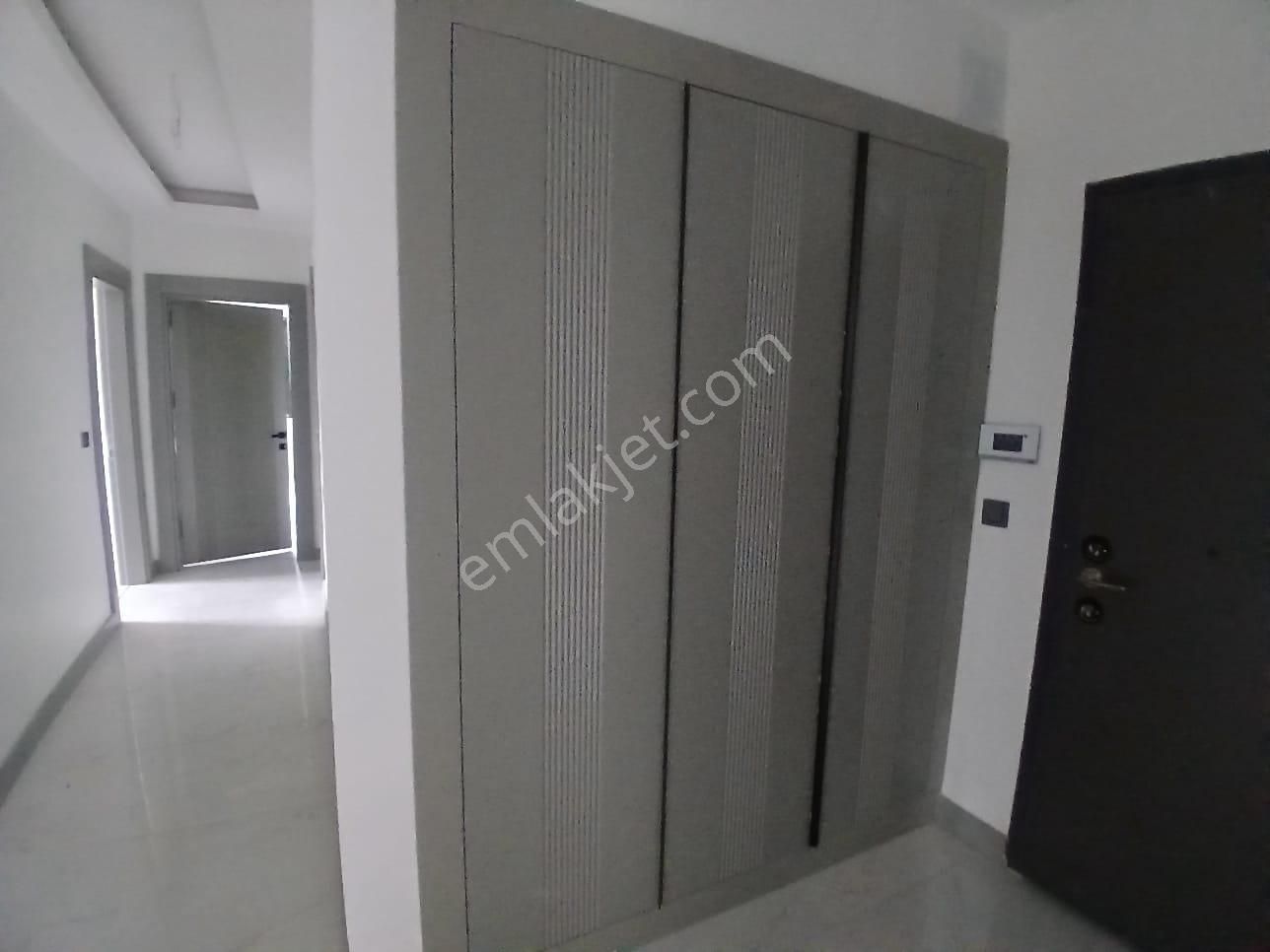 Akçay Emlak'tan Akşehir Yarenler Mahallesinde Garajlı Ara Kat Sıfır Satılık 3+1 Daire - Görsel 27