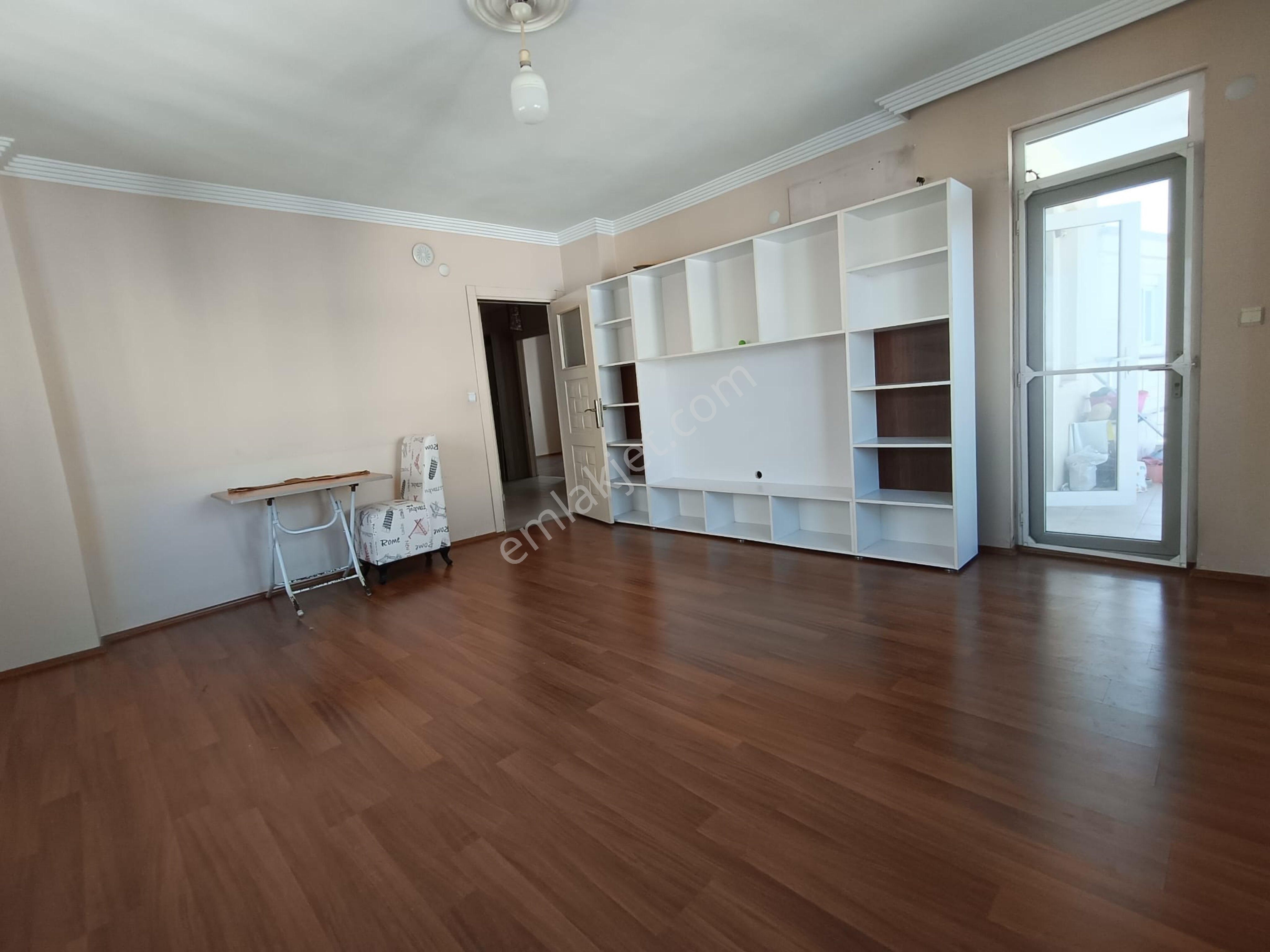 Gebizli Sahalar Dibi Ebeveyn Banyo 2+1 - Görsel 4