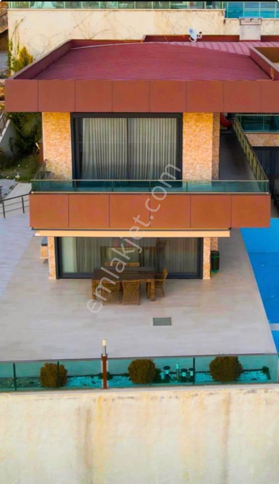 Alanya Büyükhasbahçe Özel Tasarım Ultra Lüks Triplex Villa - Görsel 5