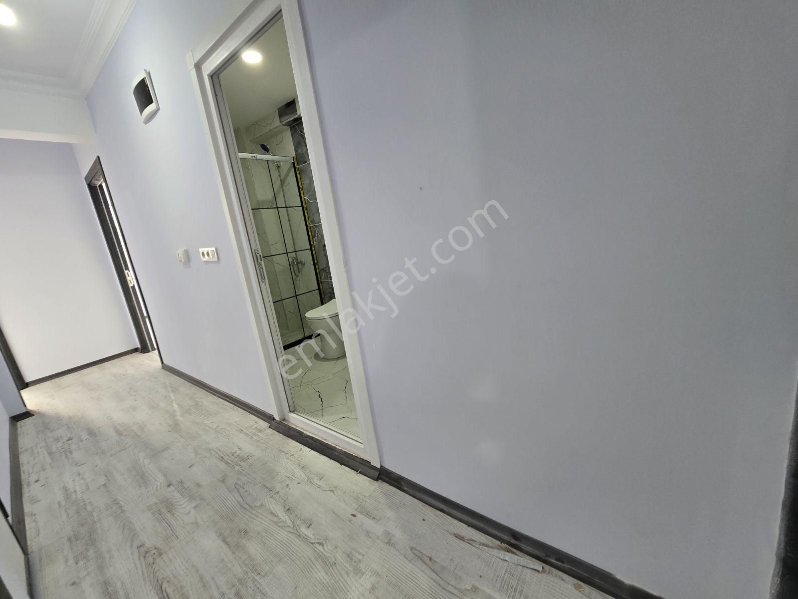 Meydanda Satılık Öncephe 2+1 Ara Kat Daire - Görsel 4