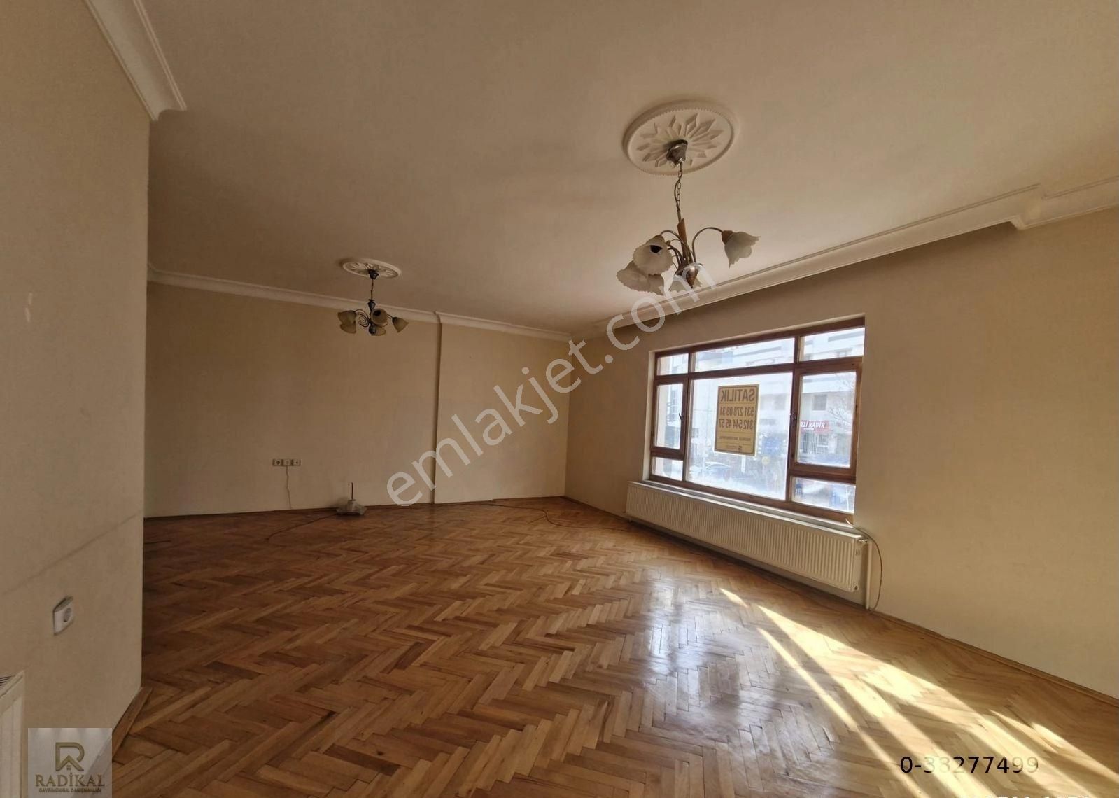 Aşıkpaşa Mahallesi Ziya Oralay Caddesi Üzeri Katta Kök Tapulu Satılık 3+1 Daire....... - Görsel 5