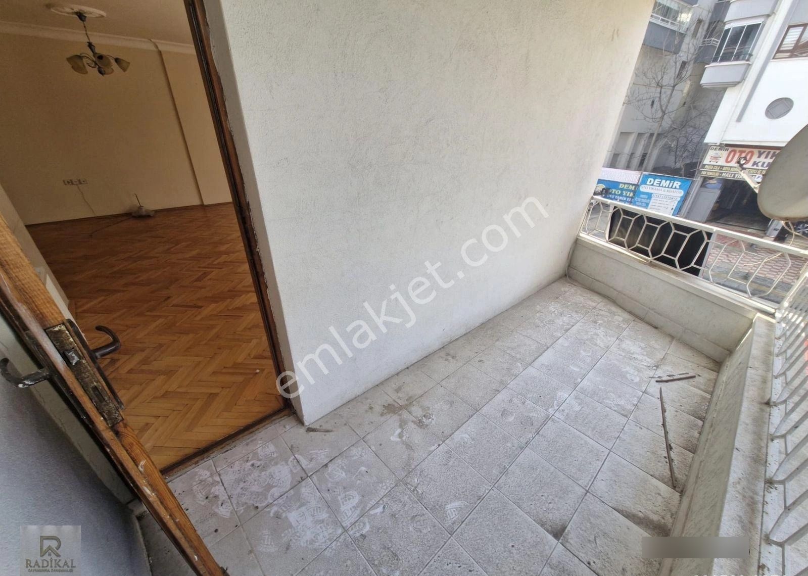 Aşıkpaşa Mahallesi Ziya Oralay Caddesi Üzeri Katta Kök Tapulu Satılık 3+1 Daire....... - Görsel 29