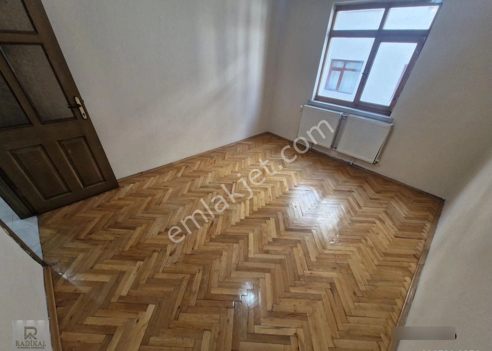 Aşıkpaşa Mahallesi Ziya Oralay Caddesi Üzeri Katta Kök Tapulu Satılık 3+1 Daire....... - Görsel 21