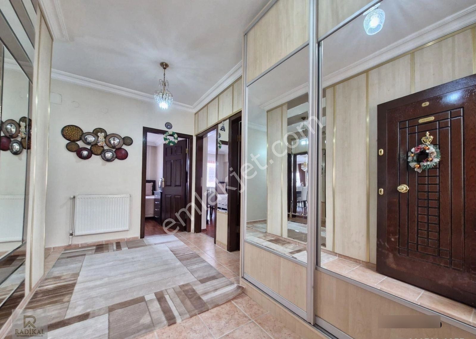 Birlik Mahallesi 450. Cadde Üzeri Temiz Oturuma Hazır 3+1 Satılık Kupon Daire ......