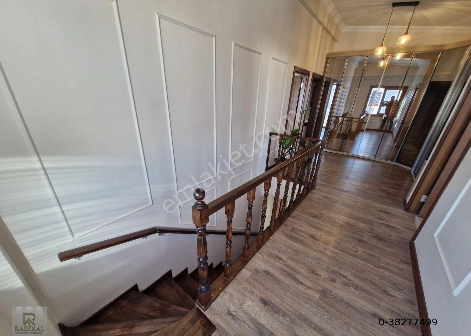 Yıldızevler Mahallesi Cezayir Caddesi Emsalsiz Full Yapılı Oturuma Hazır Kiralık 3+1 Dubleks Daire - Görsel 25