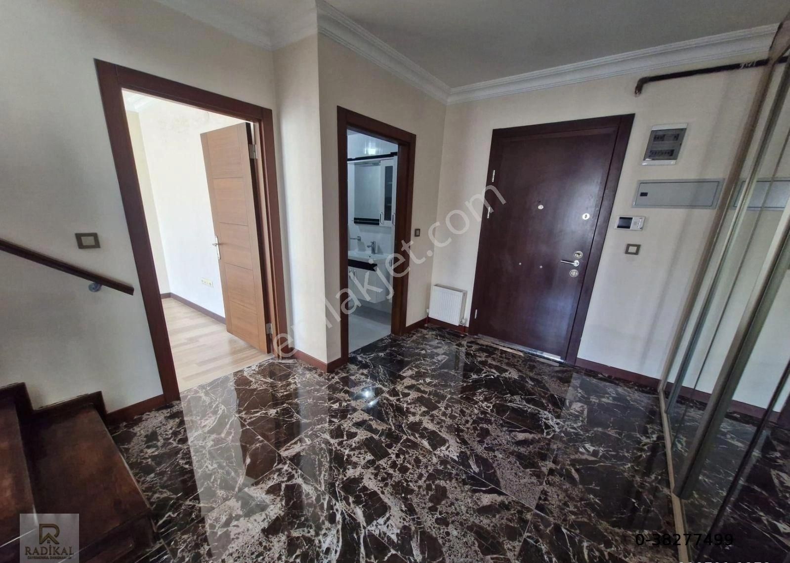 Yıldızevler Mahallesi Cezayir Caddesi Emsalsiz Full Yapılı Oturuma Hazır Kiralık 3+1 Dubleks Daire - Görsel 23