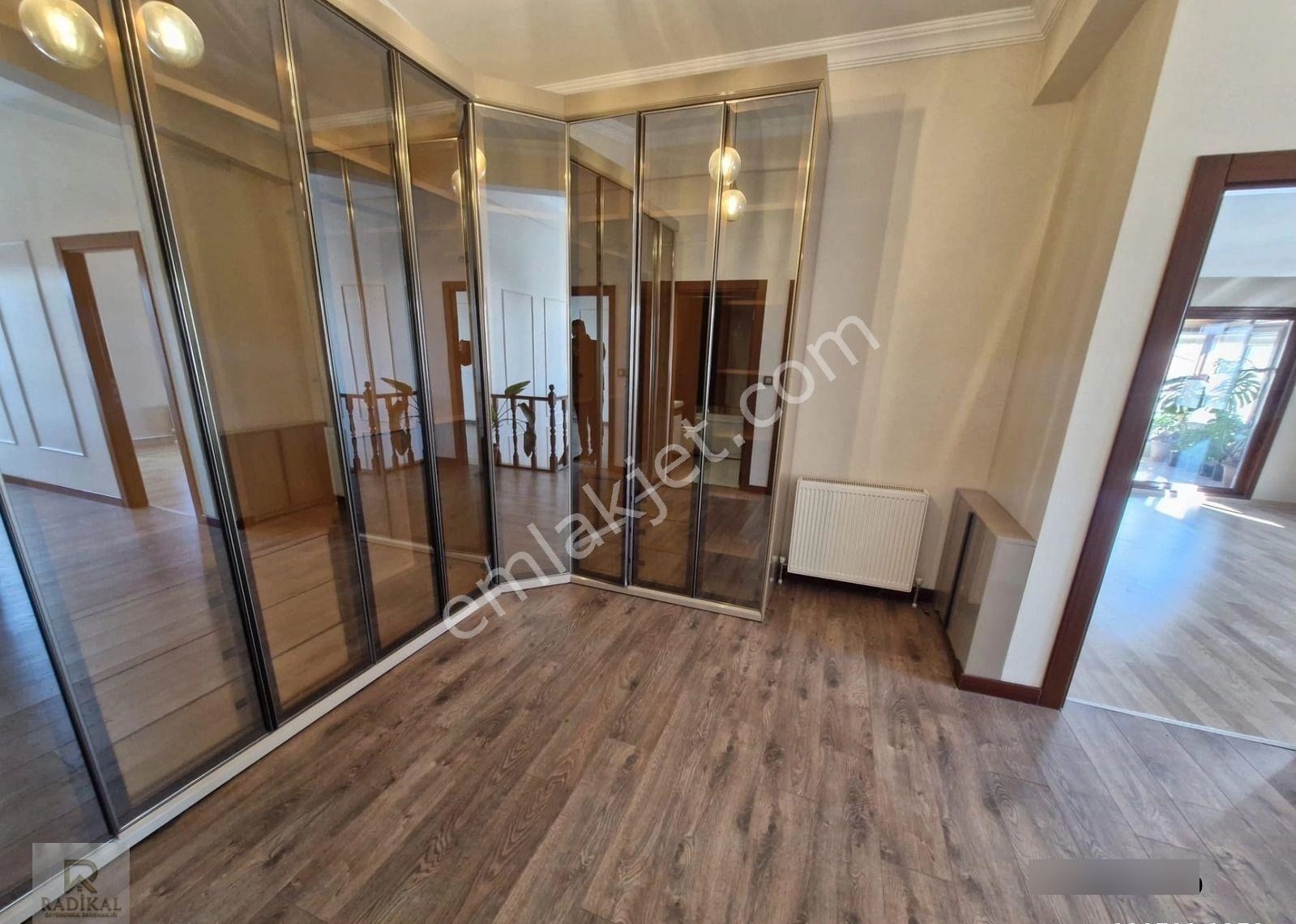 Yıldızevler Mahallesi Cezayir Caddesi Emsalsiz Full Yapılı Oturuma Hazır Kiralık 3+1 Dubleks Daire - Görsel 12