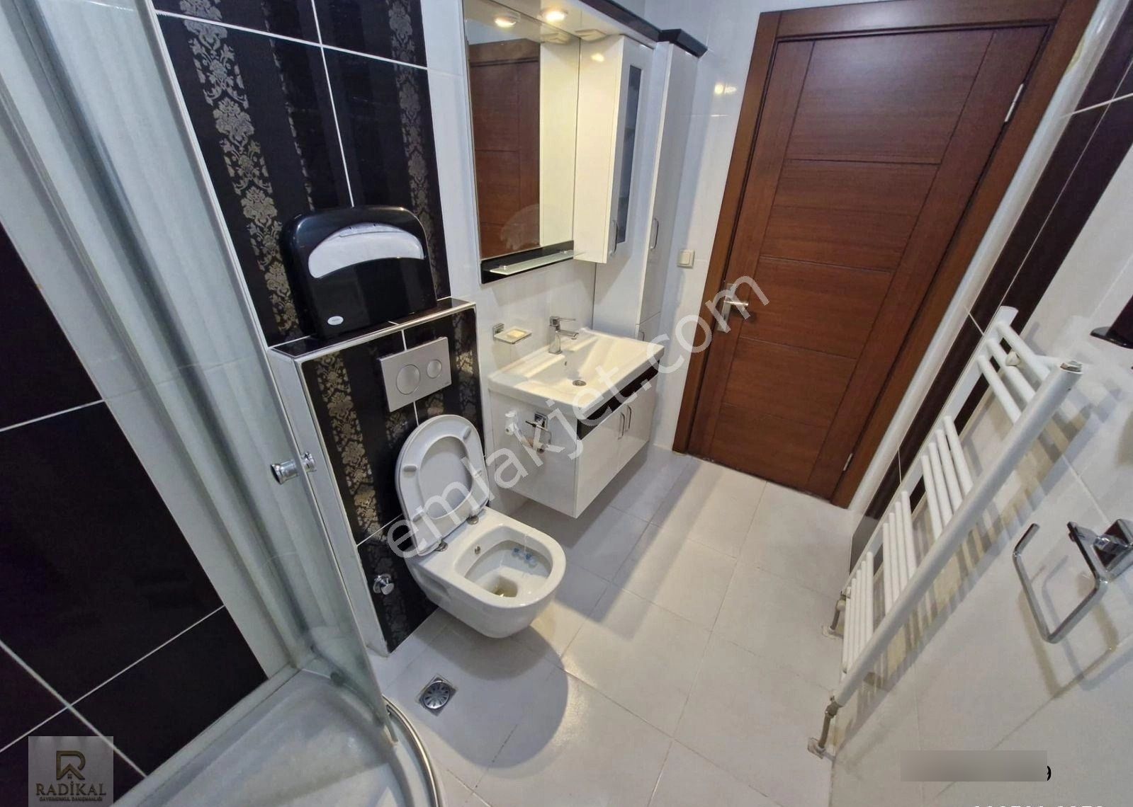 Yıldızevler Mahallesi Cezayir Caddesi Emsalsiz Full Yapılı Oturuma Hazır Kiralık 3+1 Dubleks Daire - Görsel 6