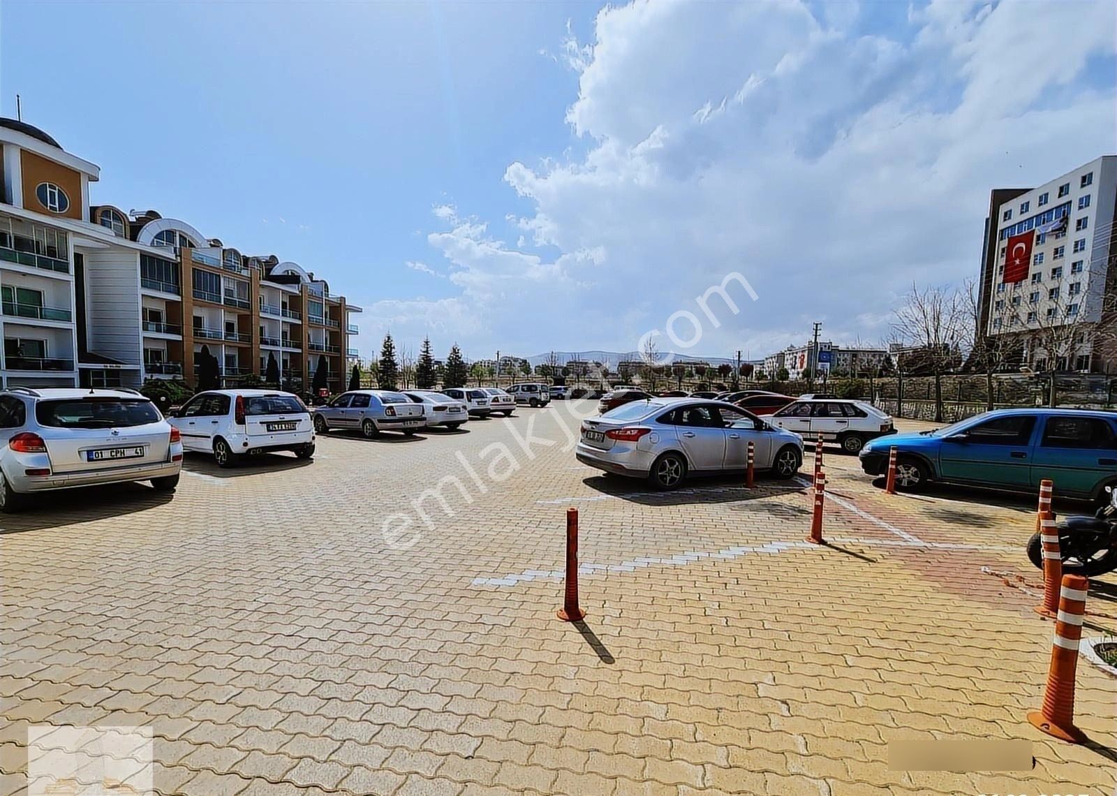 112 Acil Karşısında 1+1 Eşyalı Kiralık Stüdyo Daire - Görsel 9