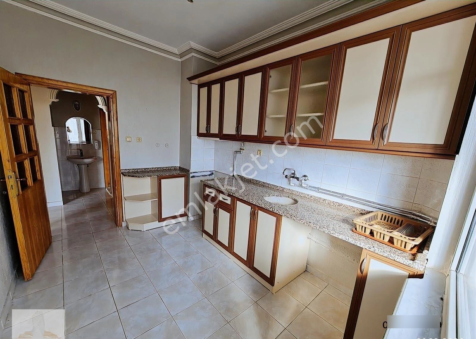 Uğur Emlak'tan Bosna Merkezinde 3+1 Bakımlı Daire - Görsel 2