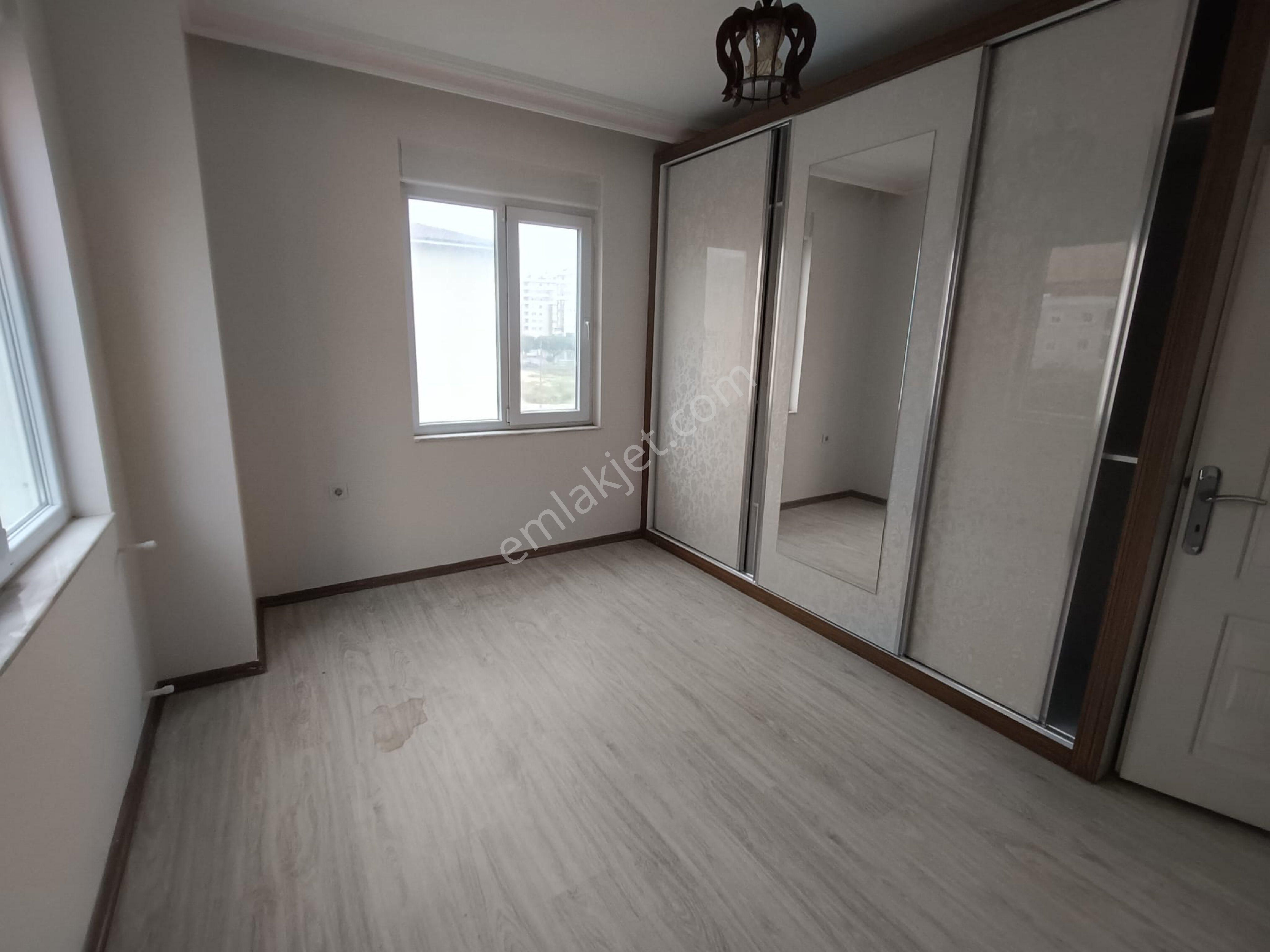 Sahalar Cephe Önü Açık Cadde Üstü 2+1 - Görsel 15