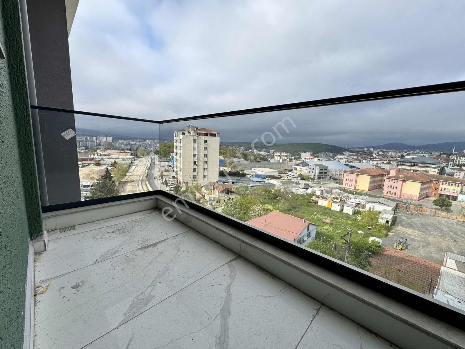 Sancaktepe Çekmeköy Sınırı Cadde Üzeri Satılık 90 M2 2+1 Daire - Görsel 32