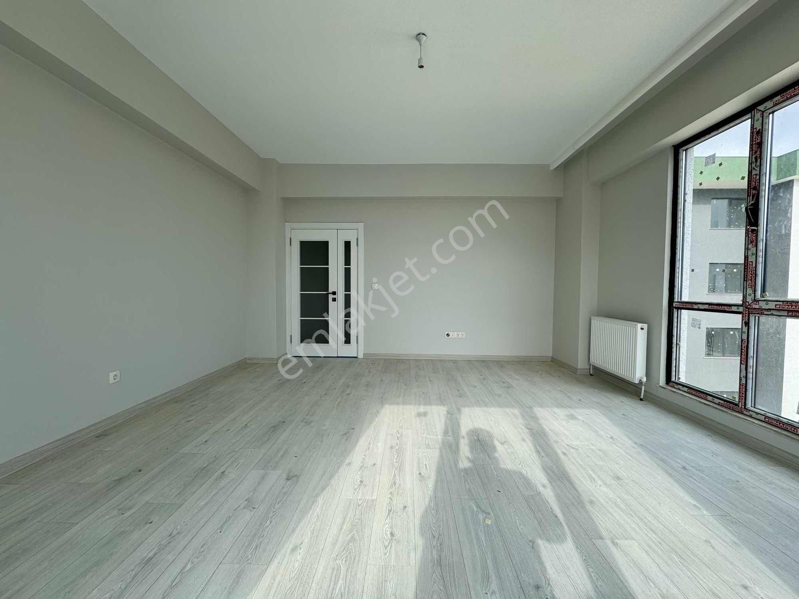 Sancaktepe Çekmeköy Sınırı Cadde Üzeri Satılık 90 M2 2+1 Daire - Görsel 27