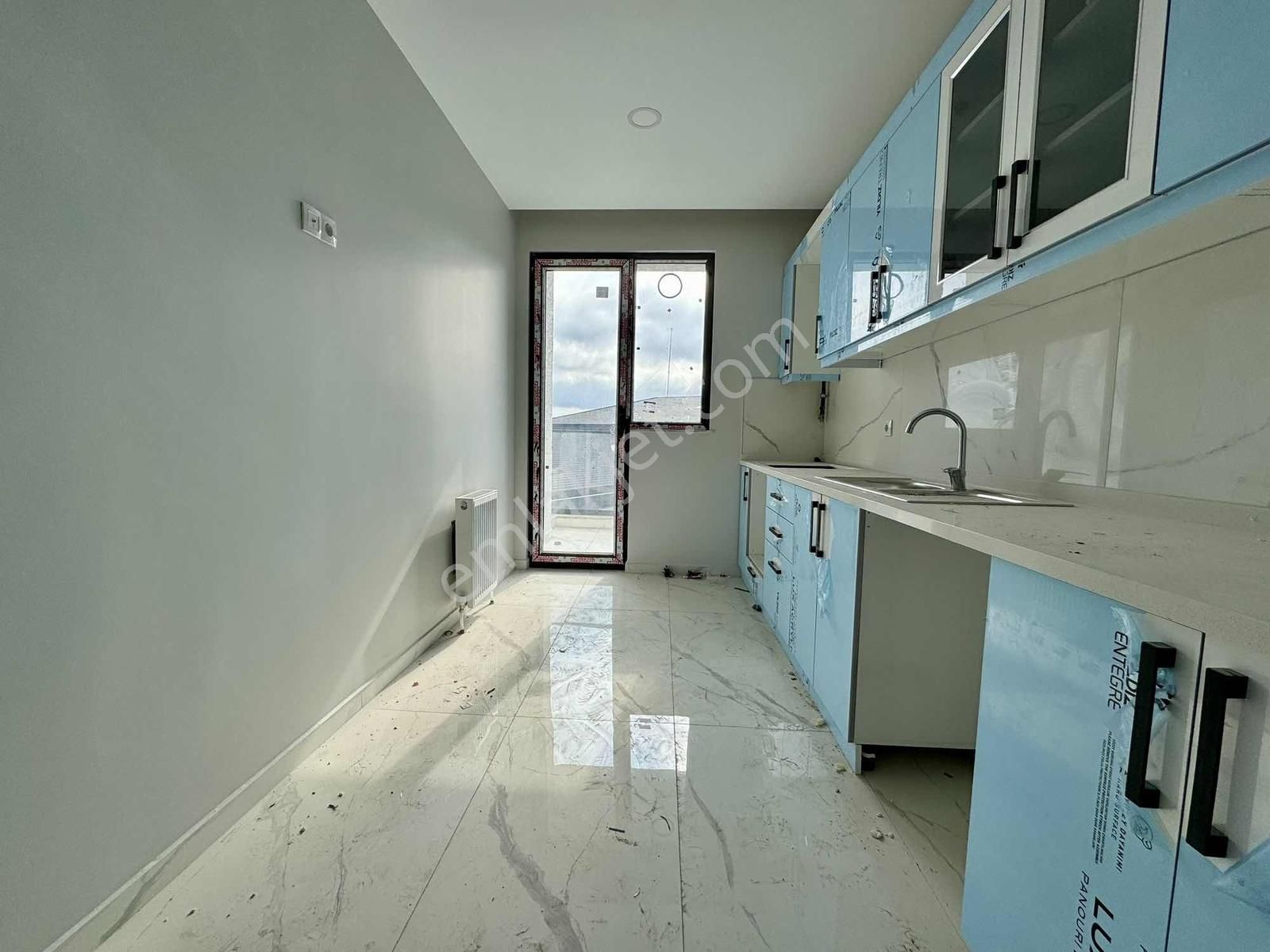 Sancaktepe Çekmeköy Sınırı Cadde Üzeri Satılık 90 M2 2+1 Daire - Görsel 17