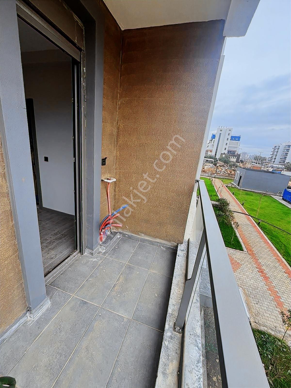 Altıntaş'ta 4 Bloklu Sitede Ayrı Mutfak İskanlı 3+1 Daire - Görsel 14