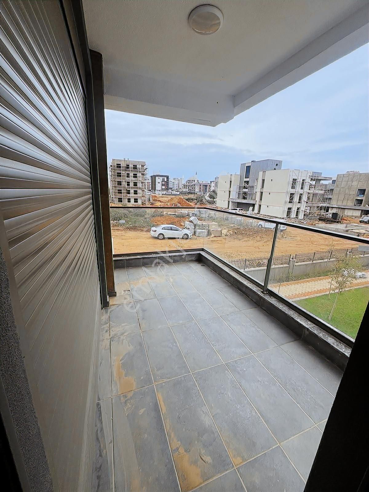 Altıntaş'ta 4 Bloklu Sitede Ayrı Mutfak İskanlı 3+1 Daire - Görsel 23