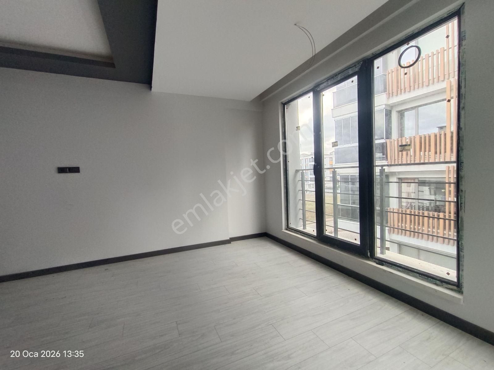 Truva/ahmet'ten Esenevler'de Tramvaya 250 Metrede Satılık 1+1 - Görsel 27