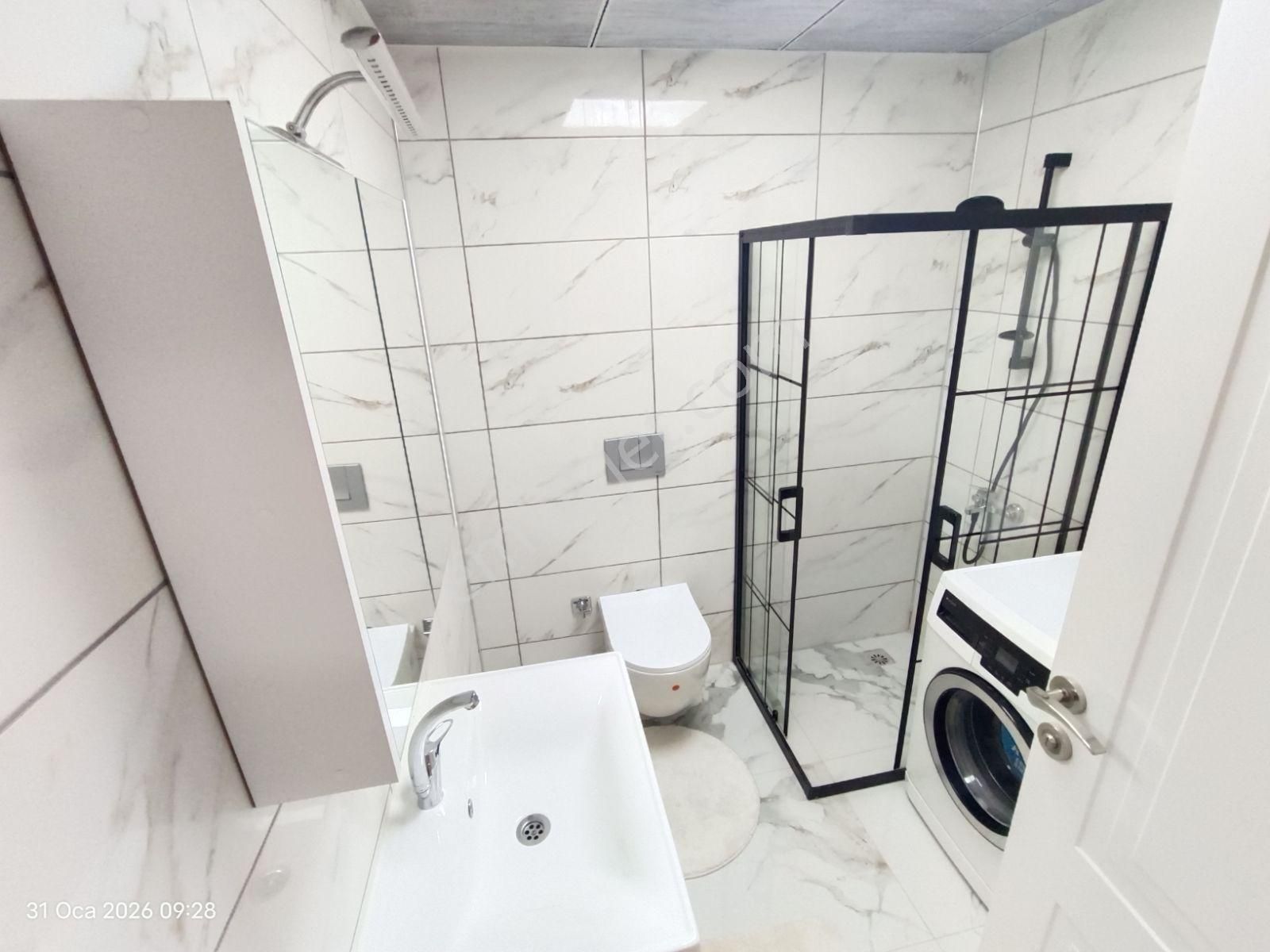 Truva/ahmet Kömürcü'den Tramvaya Çok Yakın Lüks Eşyalı 1+1 Daire - Görsel 24