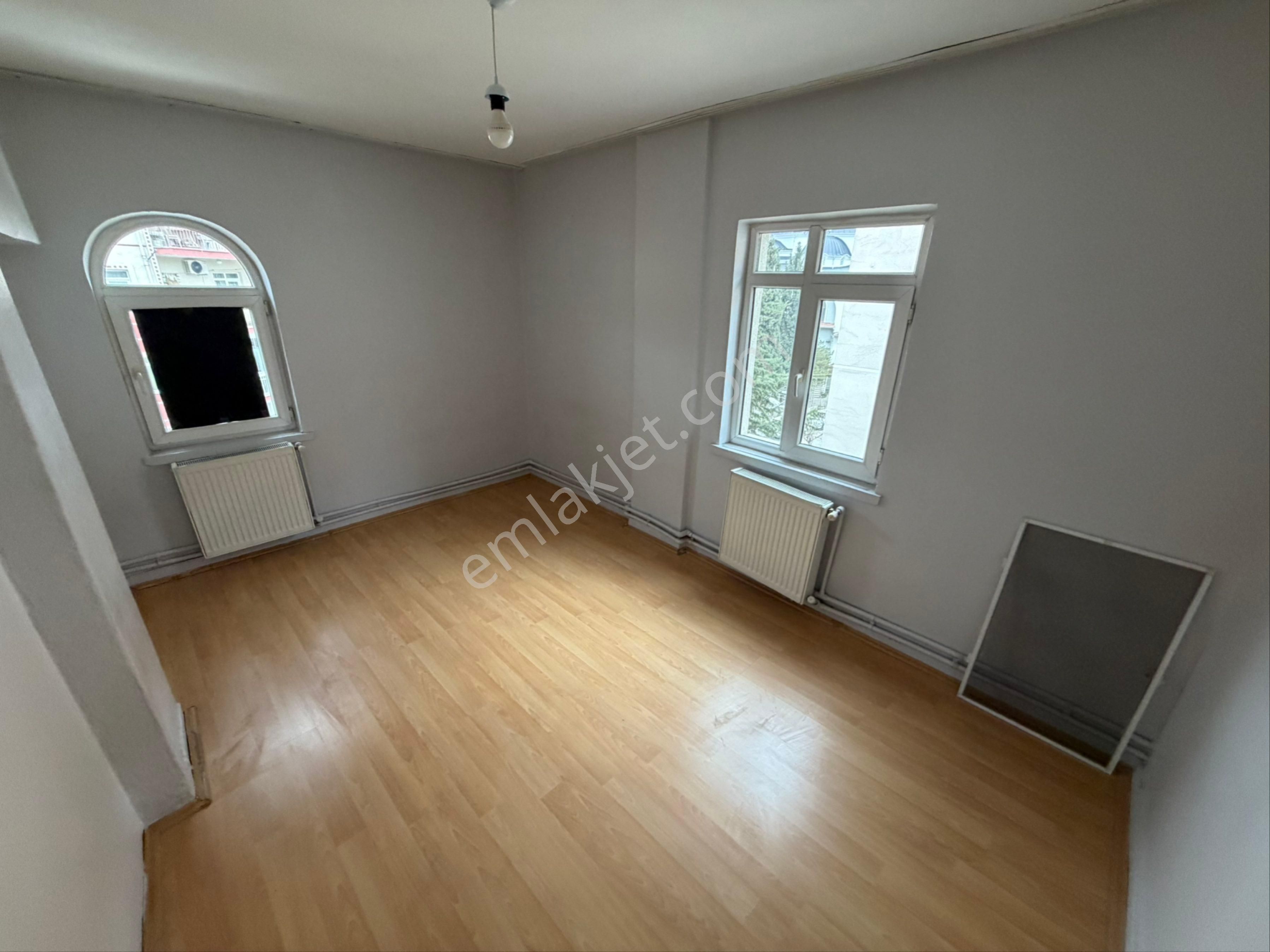 Akşemsettin Mah. 3+1 Ön Cadde Cepheli Ara Kat Krediye Uygun Daire! - Görsel 24