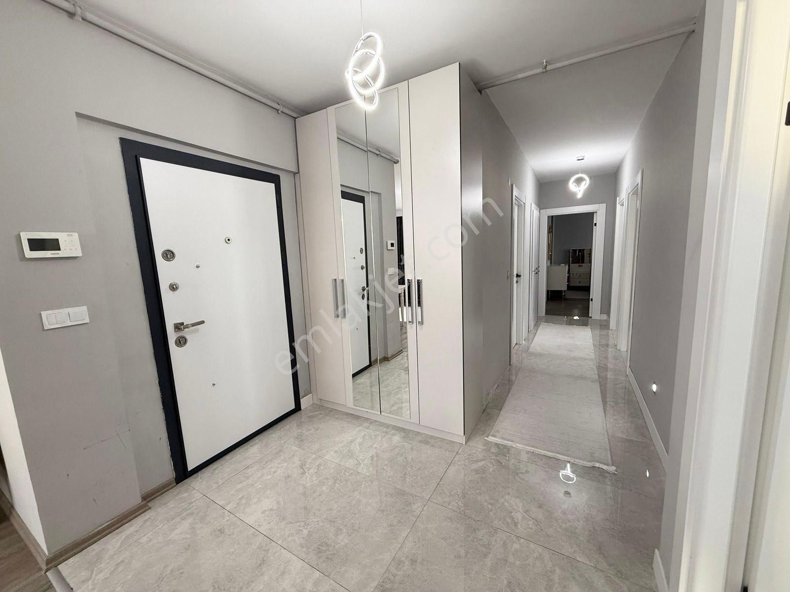 Yeşilova'da 1. Kat Site İçi Merkezi Konum 3+1 Satılık Daire! - Görsel 21