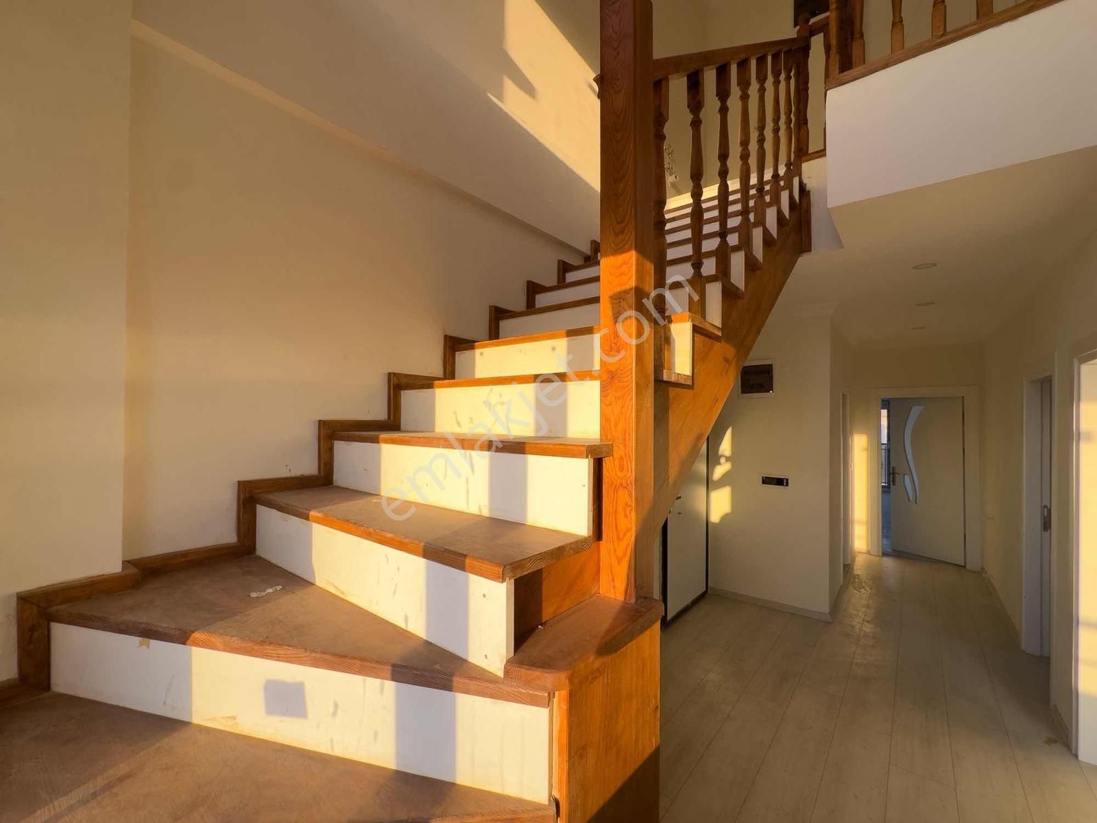 Side-migros Kavşağında 4+1 Asansörlü Sıfır Dubleks Daire