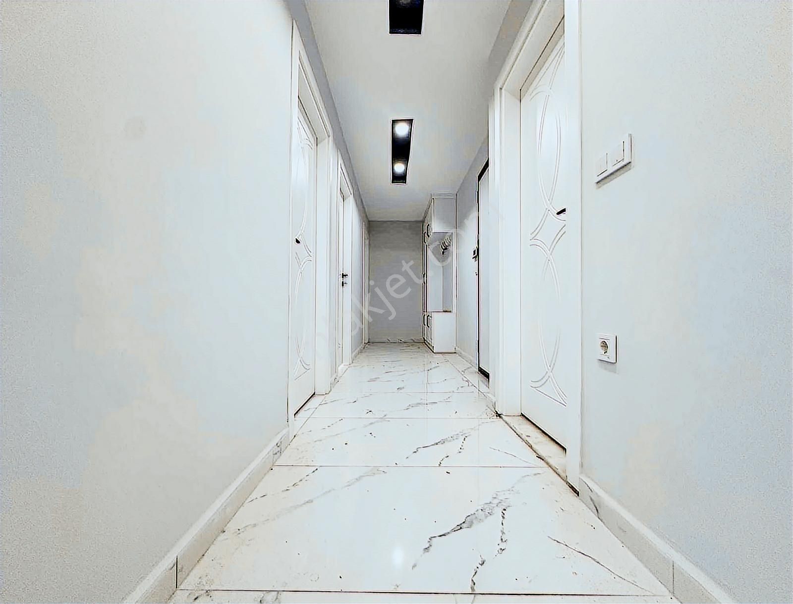 Ilıcada 3+1 Yüksek Giriş Amerikan Mutfak Havuzlu Sıfır Daire - Görsel 14