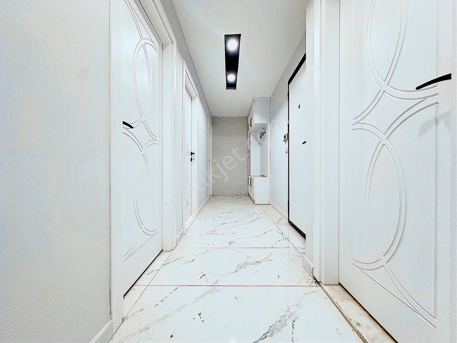 Ilıcada 3+1 Yüksek Giriş Amerikan Mutfak Havuzlu Sıfır Daire - Görsel 7