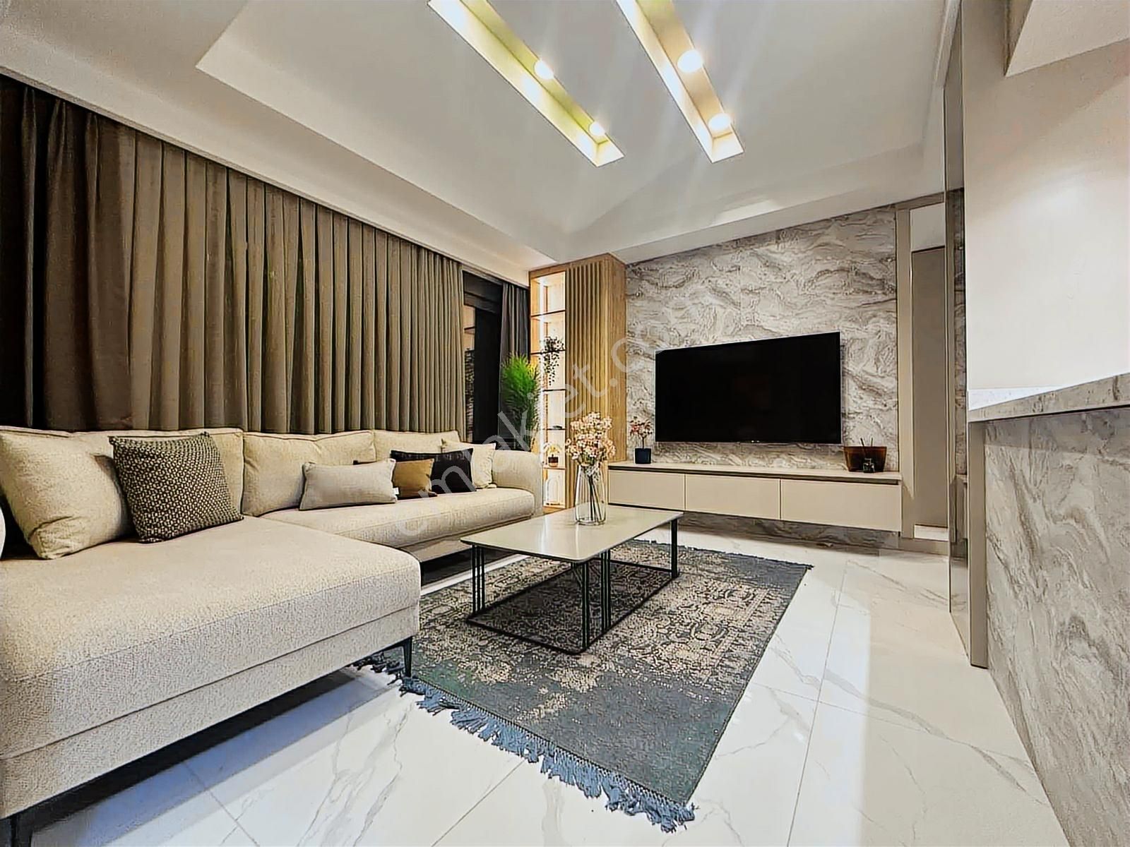 Sarılarda 2+1 Akıllı Rezidans Dairesi/havuz/hamam/sauna/fitness