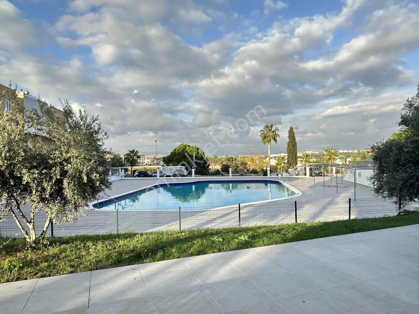 Manavgat Çolaklıda Denize Yakın Site İçi Eşyalı 3+1 Daire - Görsel 4