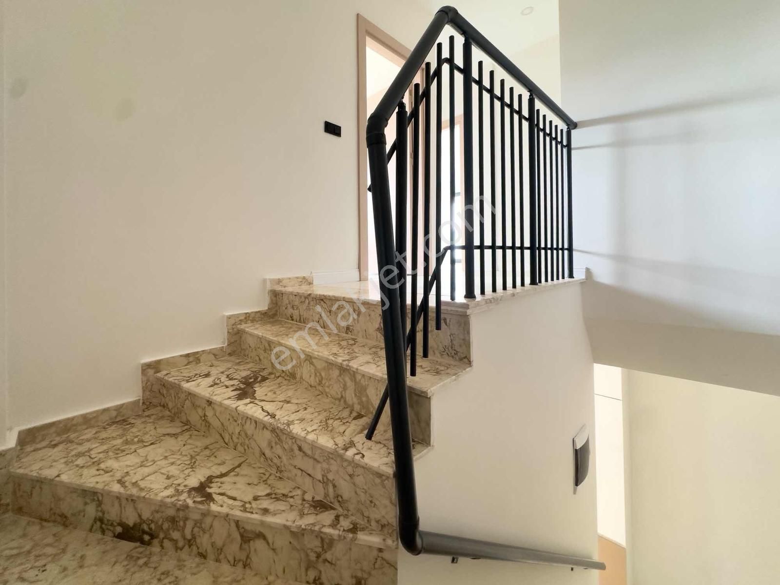 Ilıcada 3+1 Havuzlu Manzaralı Havadar Satılık Sıfır Dublex Daire - Görsel 20