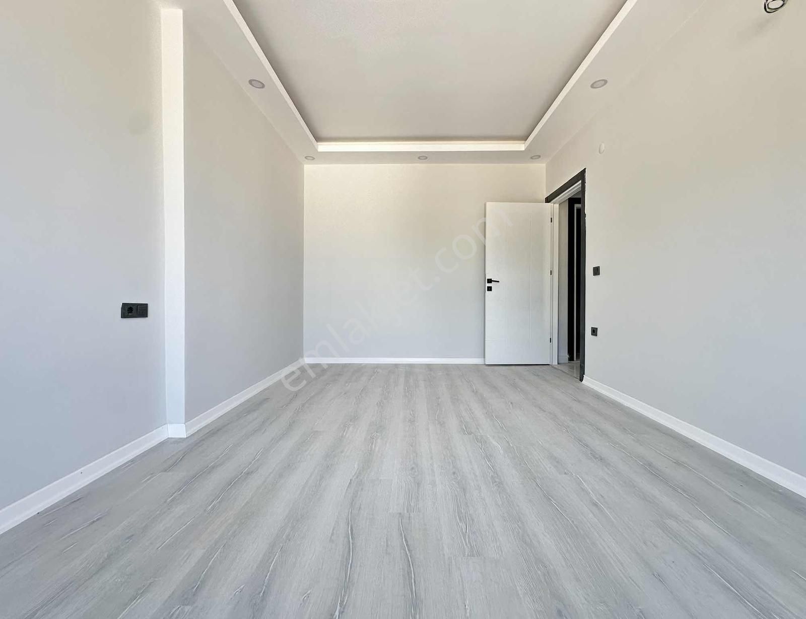 Sarılarda 4+1 Sıfır Dubleks Daire Geniş Teraslı Manzaralı - Görsel 26