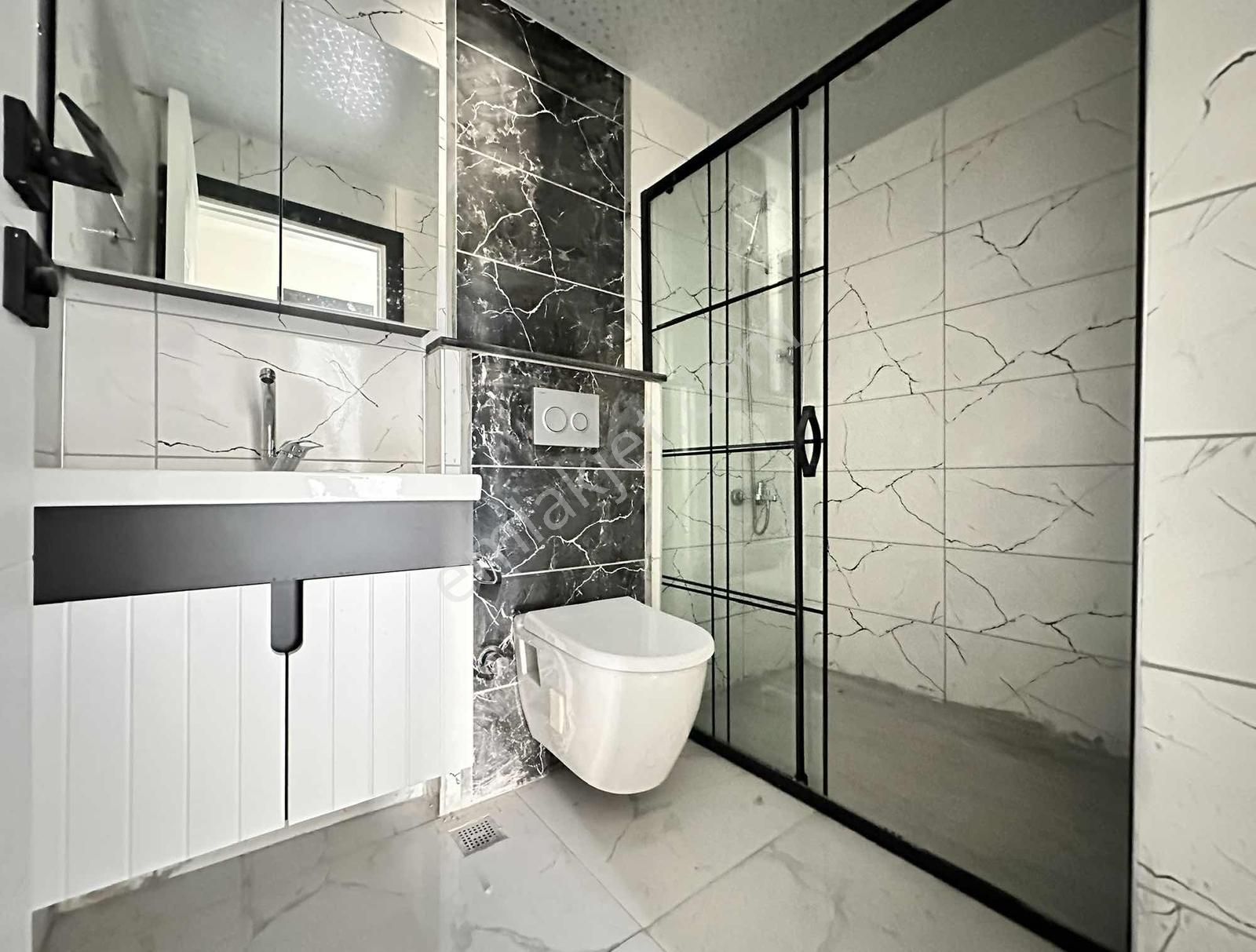 Sarılarda 4+1 Sıfır Dubleks Daire Geniş Teraslı Manzaralı - Görsel 9