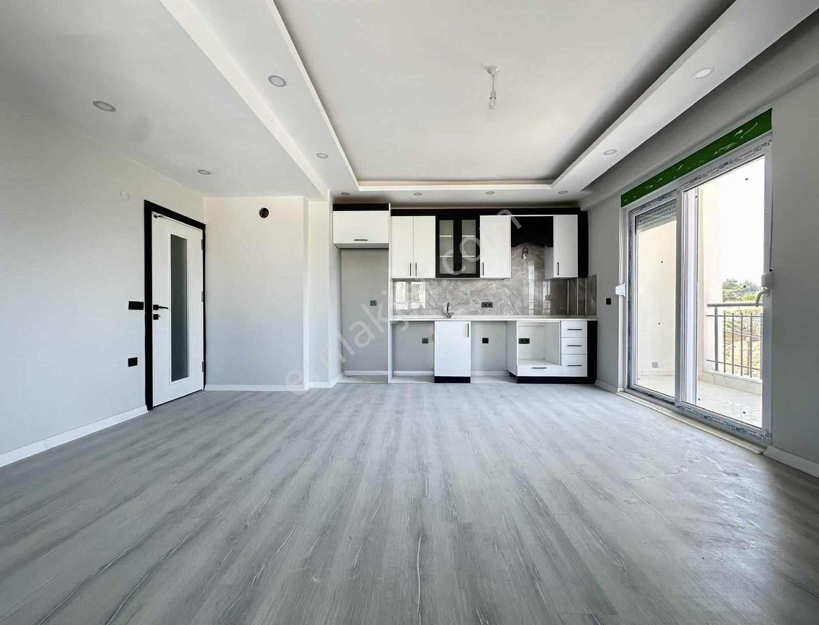 Sarılarda 4+1 Sıfır Dubleks Daire Geniş Teraslı Manzaralı - Görsel 20