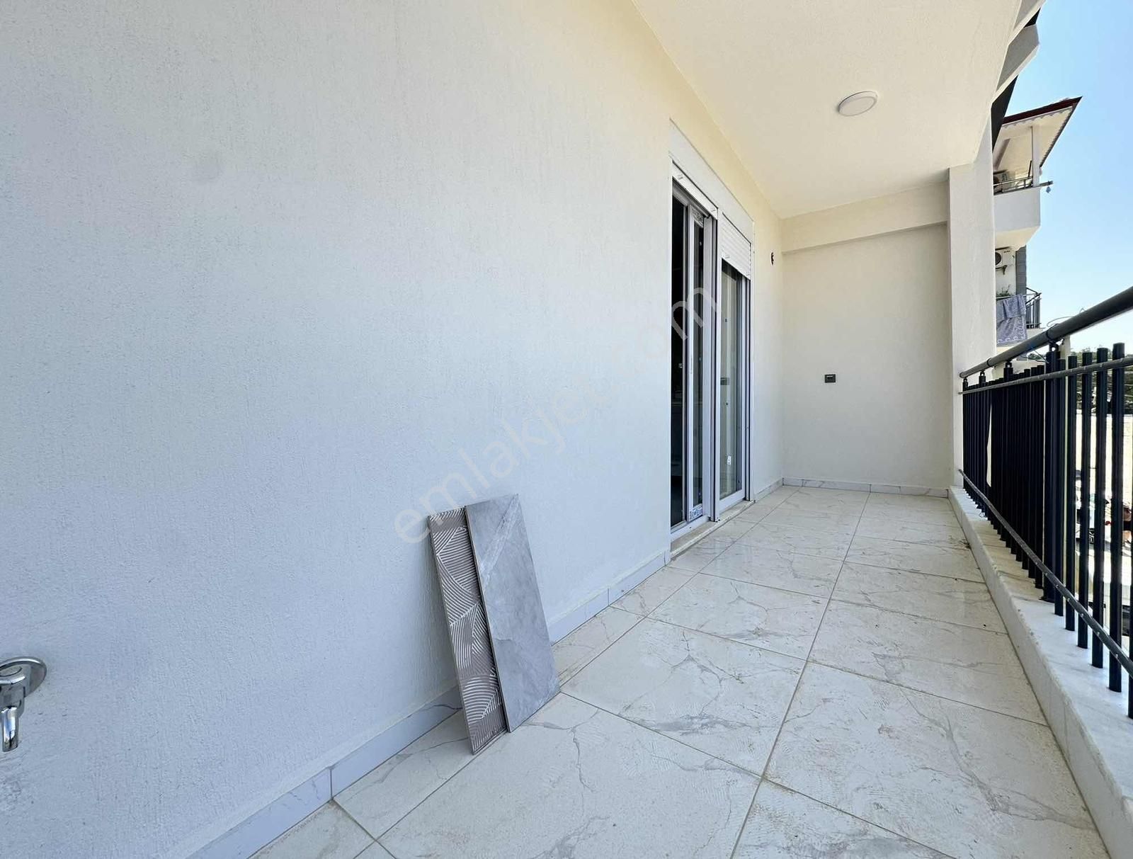 Sarılarda 4+1 Sıfır Dubleks Daire Geniş Teraslı Manzaralı - Görsel 14