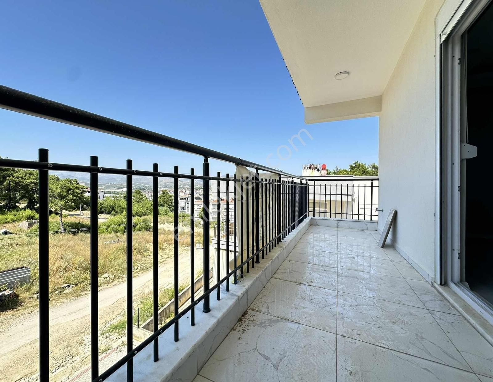 Sarılarda 4+1 Sıfır Dubleks Daire Geniş Teraslı Manzaralı - Görsel 28