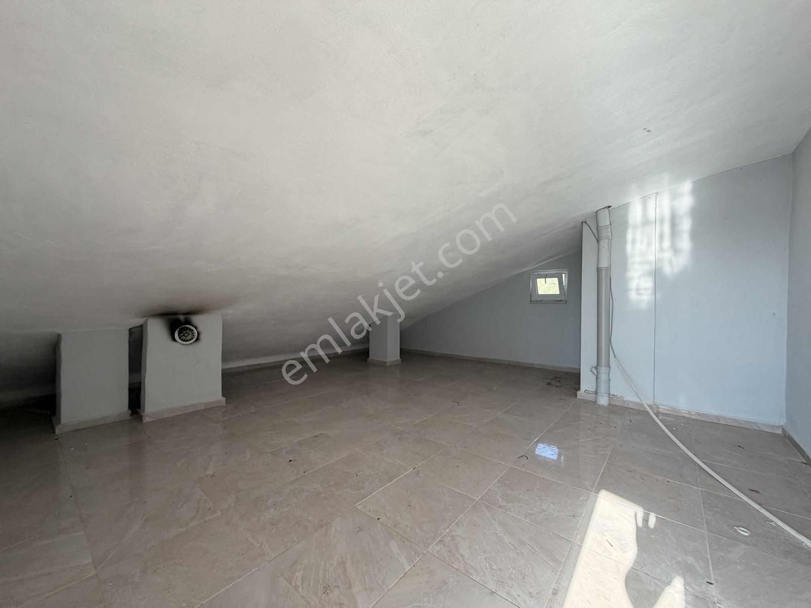 Manavgat Ilıcada Satılık 4+1 Tripleks Villa - Görsel 7