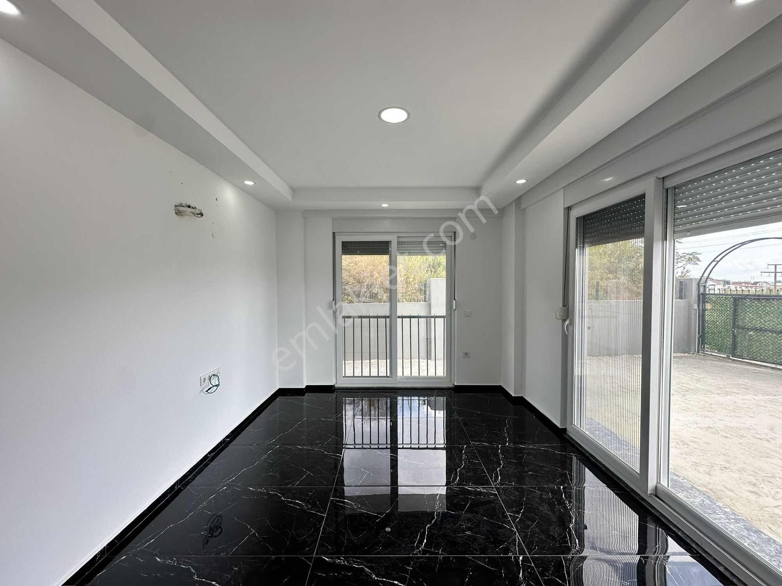 Manavgat Ilıca'da 1+1 Havuzlu Kiralık Daire - Görsel 15