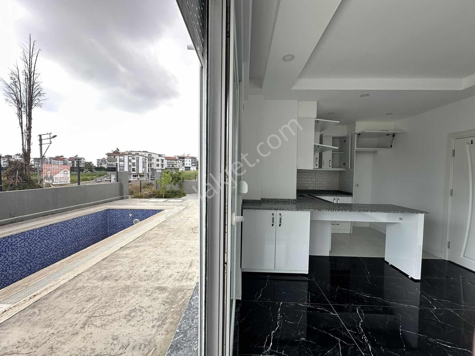 Manavgat Ilıca'da 1+1 Havuzlu Kiralık Daire - Görsel 13