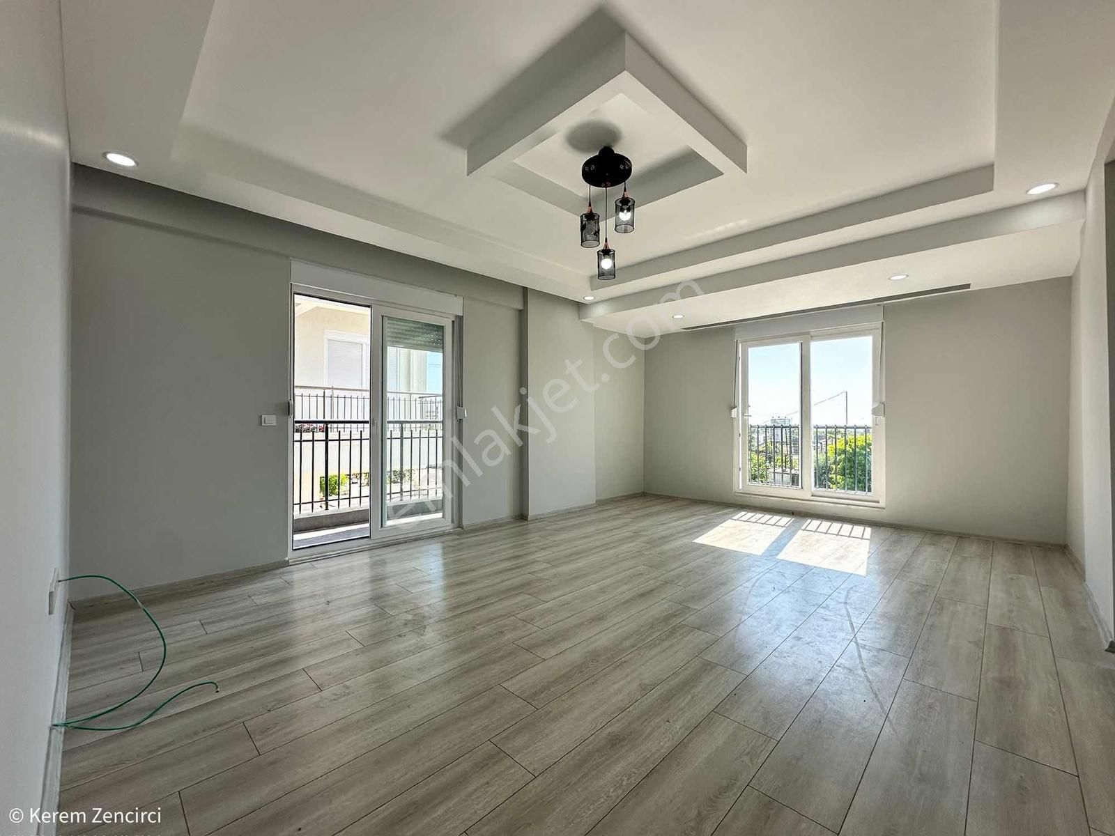 Ilıcada Satılık Geniş 3+1 Dubleks Daire Teraslı Kapalı Mutfaklı - Görsel 19