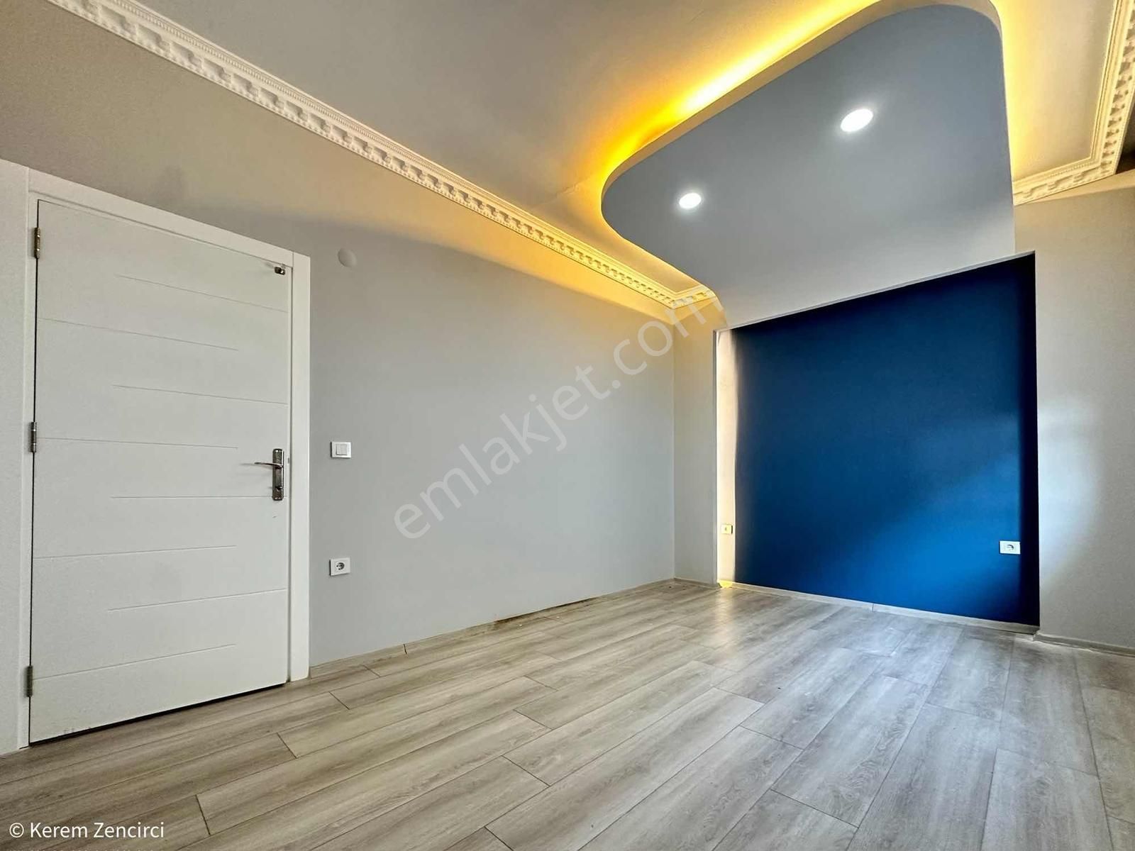 Ilıcada Satılık Geniş 3+1 Dubleks Daire Teraslı Kapalı Mutfaklı - Görsel 13