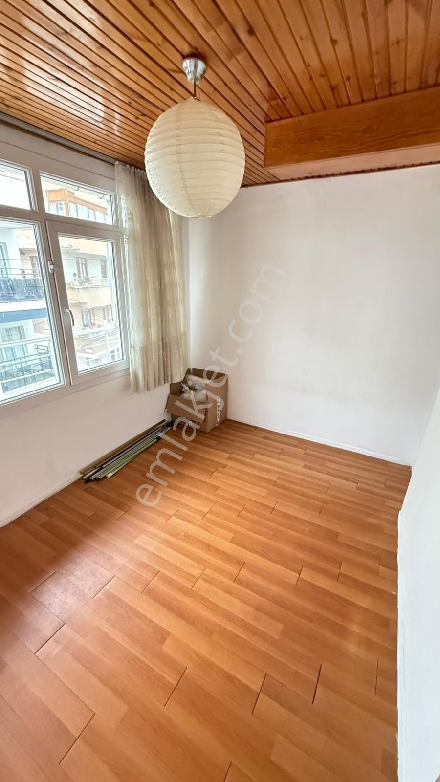 Kuşadası Merkez Hacıfeyzullah Mahallesinde 3+1 Ful Deniz Manzaralı Arakat Daire - Görsel 3