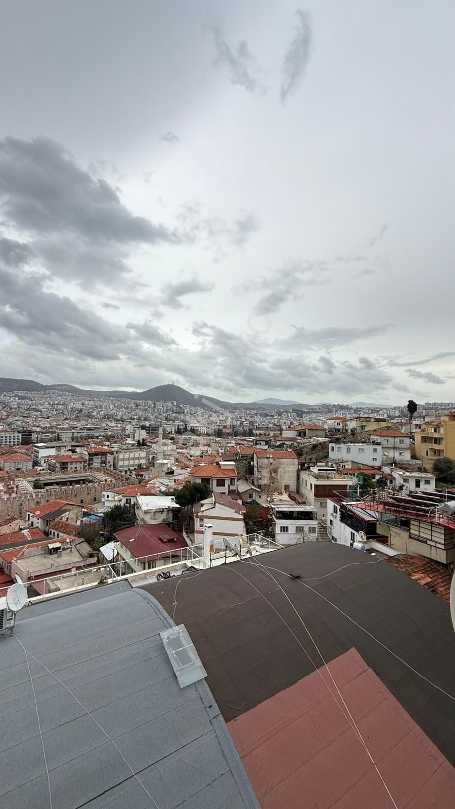 Kuşadası Merkez Hacıfeyzullah Mahallesinde 3+1 Ful Deniz Manzaralı Arakat Daire - Görsel 25