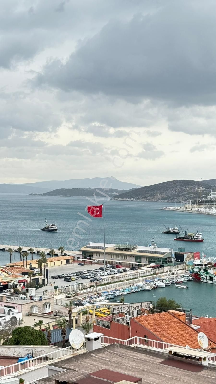 Kuşadası Merkez Hacıfeyzullah Mahallesinde 3+1 Ful Deniz Manzaralı Arakat Daire - Görsel 21