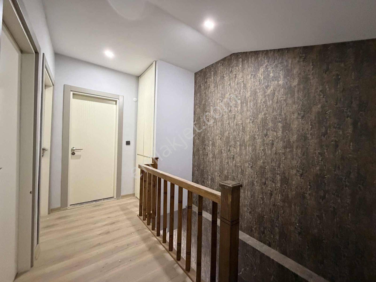 Ilıcada Sıfır Lüks 2+1 Dubleks Havuzlu Asansörlü Daire - Görsel 8